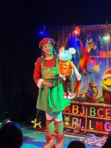 9f338ceb-e902-4212-919c-41d74be96f95